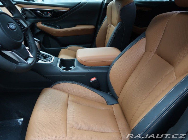 Subaru Outback TOURING 4X4. K ODBĚRU IHN 2025