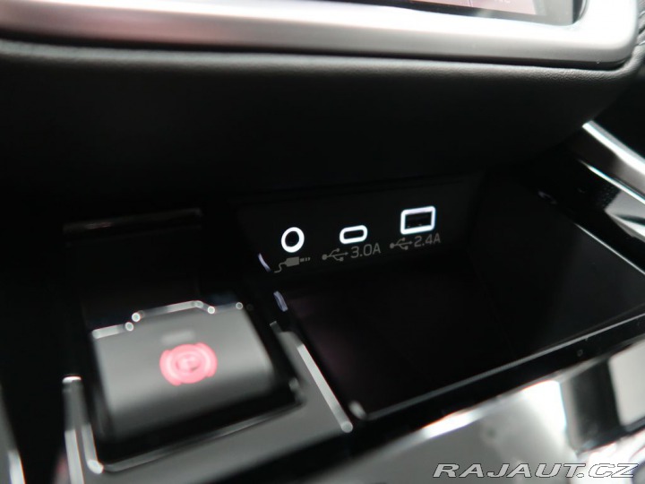 Subaru Outback 4x4 TOURING. K ODBĚRU IHN 2025