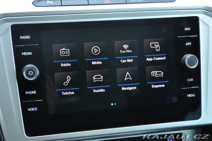 Volkswagen Passat 2.0TDi COMFORTLINE NAVI Č 2018