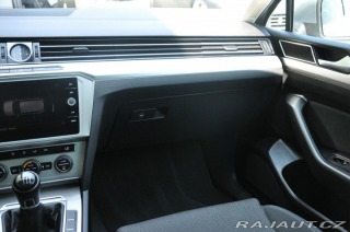 Volkswagen Passat 2.0TDi COMFORTLINE NAVI Č 2018