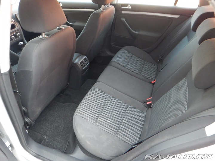 Volkswagen Golf Variant 1.6 TDI, KLIMA, T 2009