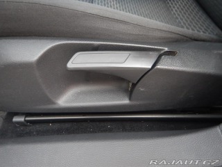 Volkswagen Golf Variant 1.6 TDI, KLIMA, T 2009