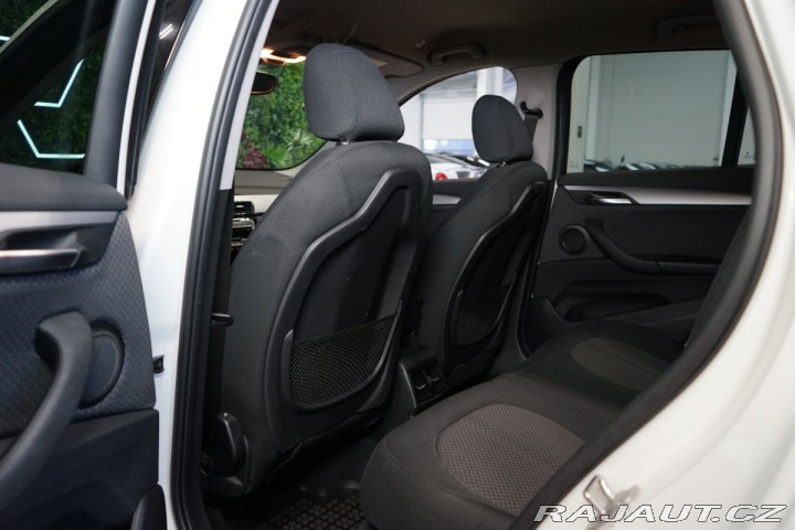 BMW X1 18d*xDRIVE*LED*NAVI*TEMPO 2017