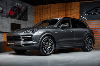Porsche Cayenne E-Hybrid, Bose, Panorama,
