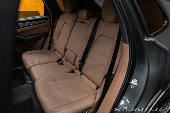 Porsche Cayenne E-Hybrid, Bose, Panorama, 2019