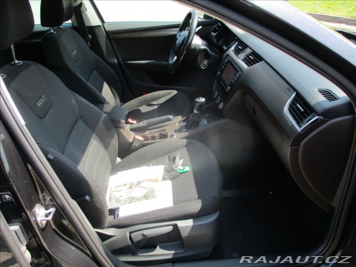 Škoda Octavia 2,0 TDi 135kw DSG Scout X 2015