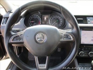 Škoda Octavia 2,0 TDi 135kw DSG Scout X 2015