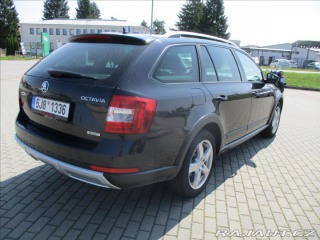 Škoda Octavia 2,0 TDi 135kw DSG Scout X 2015