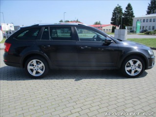 Škoda Octavia 2,0 TDi 135kw DSG Scout X 2015