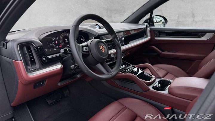 Porsche Cayenne 2025