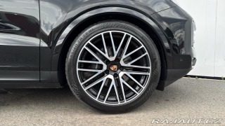 Porsche Cayenne  2025