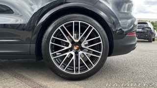 Porsche Cayenne  2025