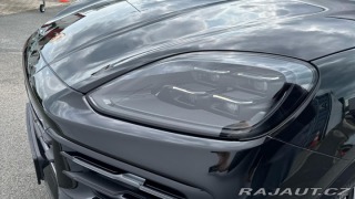 Porsche Cayenne  2025
