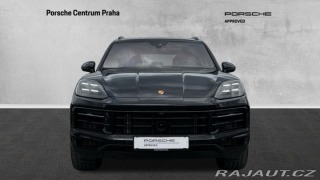 Porsche Cayenne  2025