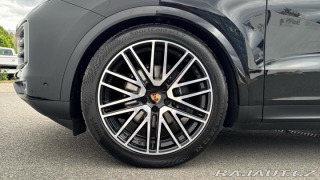 Porsche Cayenne  2025