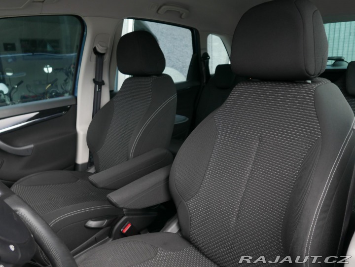Citroën C4 Picasso 1,6 e-HDi Navi REZERVACE 2013