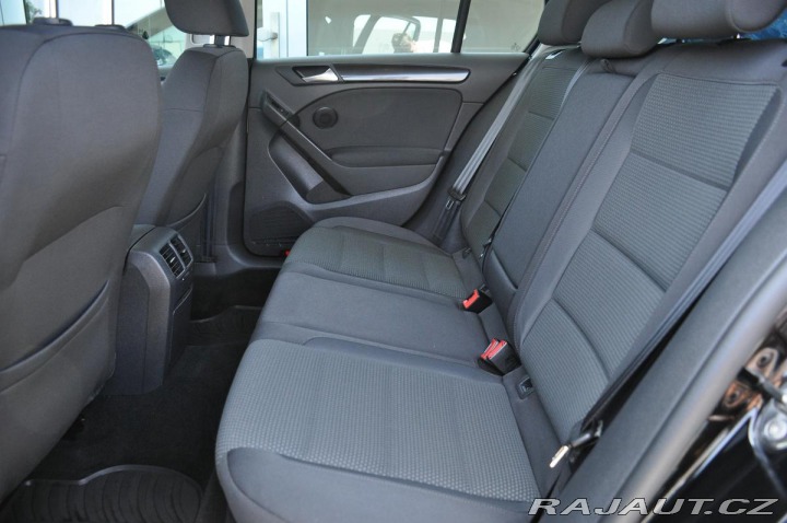 Volkswagen Golf 1.6TDi 2xKOLA A/C 2012