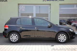 Volkswagen Golf 1.6TDi 2xKOLA A/C 2012