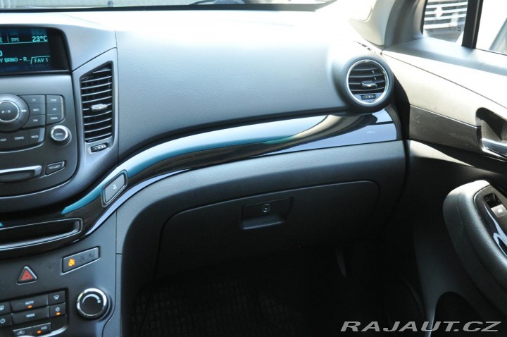 Chevrolet Orlando 1.8 AUT. A/C 7.MÍST Zadán 2012