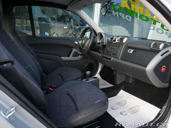 Smart Fortwo 1,0 52kW Cabrio REZERVACE 2007