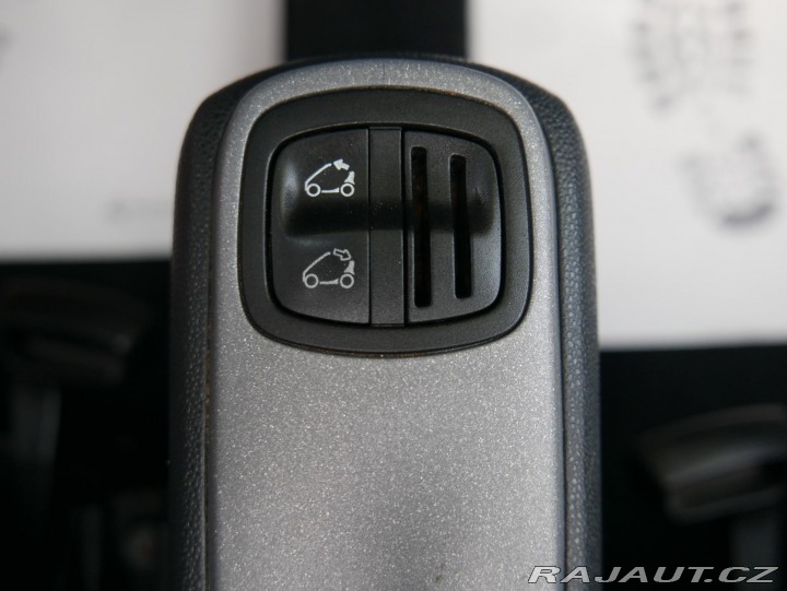 Smart Fortwo 1,0 52kW Cabrio REZERVACE 2007