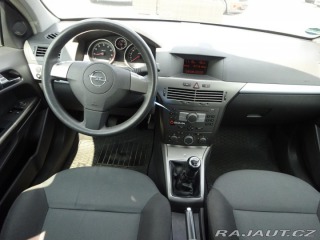 Opel Astra 1.6 77kW KLIMA 2005