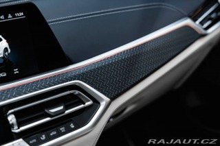 BMW X5 xDrive 40 i M Sport, Masá 2022