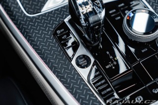 BMW X5 xDrive 40 i M Sport, Masá 2022