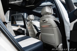 BMW X5 xDrive 40 i M Sport, Masá 2022