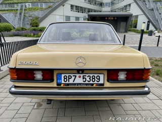Mercedes-Benz 123 200 1982