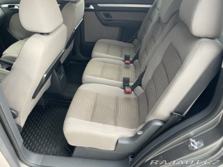 Volkswagen Touran 2.0 TDI 5MÍST TAŽNÉ 2008