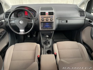 Volkswagen Touran 2.0 TDI 5MÍST TAŽNÉ 2008