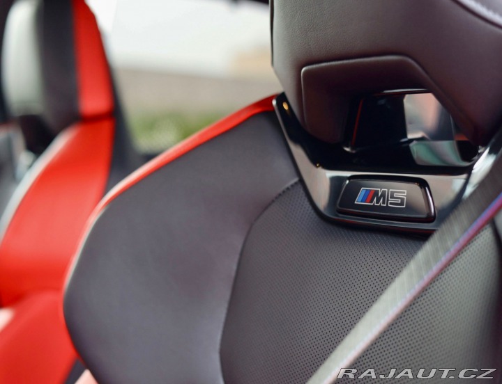 BMW M5 4.4 V8 ehybrid xdrive 53 2024