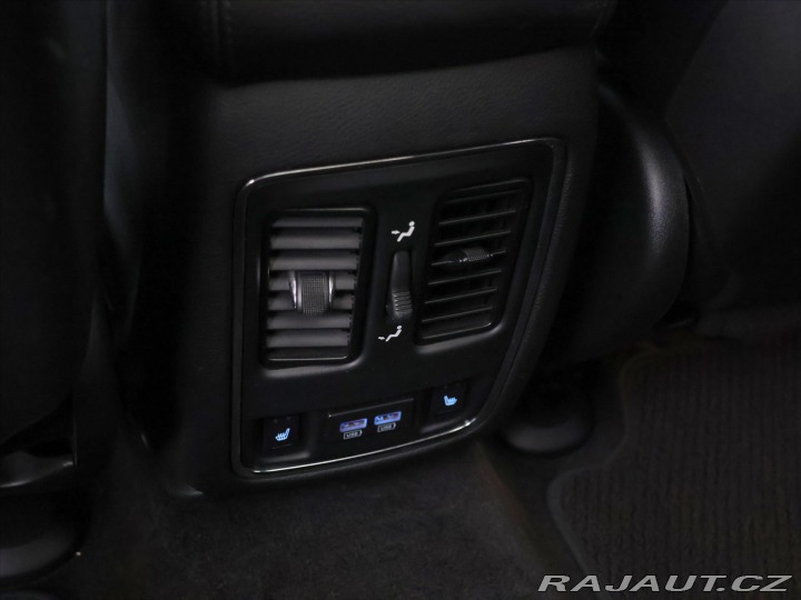 Jeep Grand Cherokee 3,0 V6 184kW SUMMIT Pano. 2015