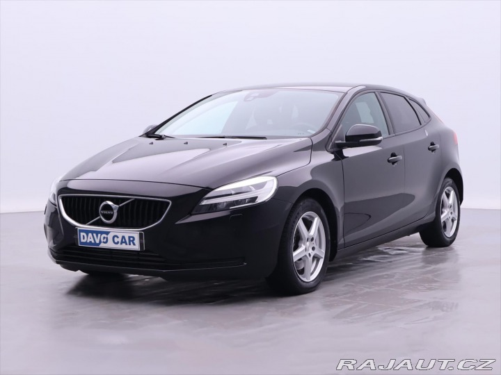 Volvo V40 2,0 T3 112KW CZ FULL LED 2019