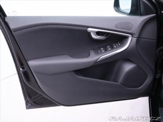 Volvo V40 2,0 T3 112KW CZ FULL LED 2019