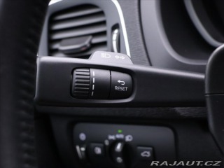 Volvo V40 2,0 T3 112KW CZ FULL LED 2019