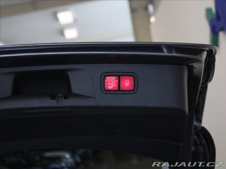 Mercedes-Benz E 3,5 400 4M Vzduch Head-UP 2017
