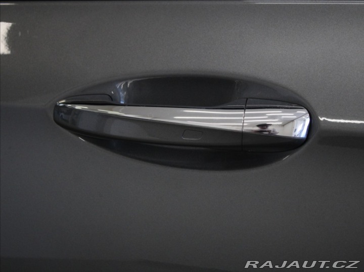 Mercedes-Benz E 3,5 400 4M Vzduch Head-UP 2017