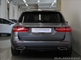 Mercedes-Benz E 3,5 400 4M Vzduch Head-UP 2017