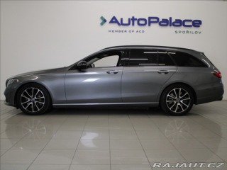 Mercedes-Benz E 3,5 400 4M Vzduch Head-UP 2017