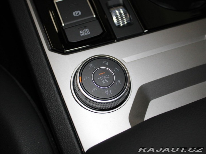 Volkswagen Touareg 3,0 210kW R-Line VZDUCH T 2023