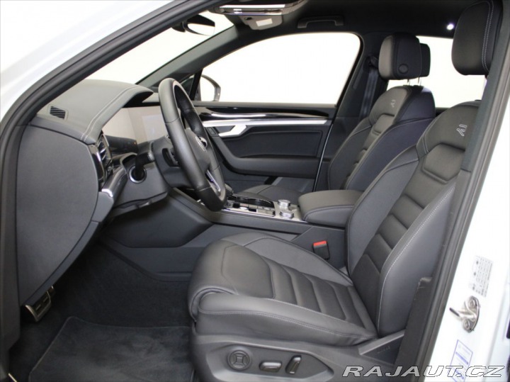Volkswagen Touareg 3,0 210kW R-Line VZDUCH T 2023