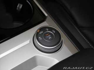 Volkswagen Touareg 3,0 210kW R-Line VZDUCH T 2023