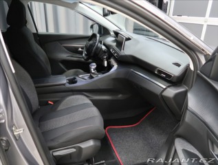 Peugeot 5008 2,0 HDi 110KW 7-míst 2017