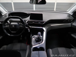 Peugeot 5008 2,0 HDi 110KW 7-míst 2017