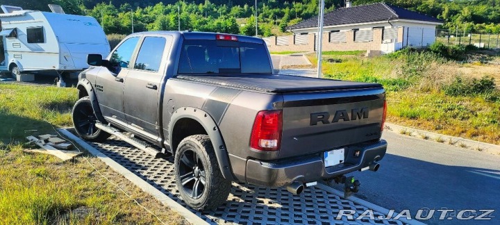 Dodge RAM 1500 Sport 2015