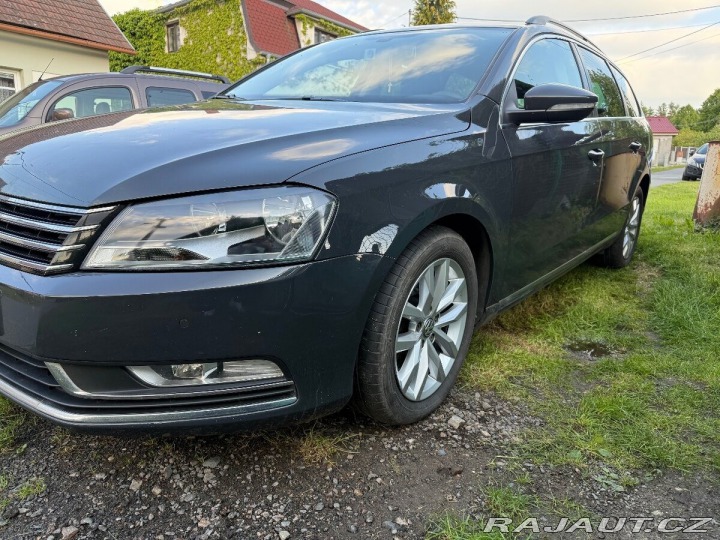 Volkswagen Passat 2,0 b7 2011