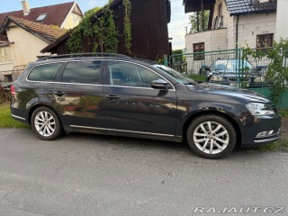 Volkswagen Passat 2,0 b7 2011