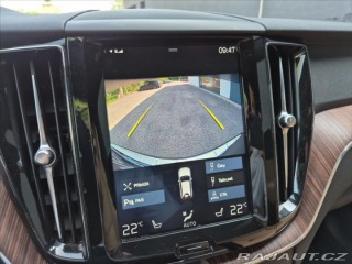 Volvo XC60 2,0 D4 AWD MOMENTUM 2020